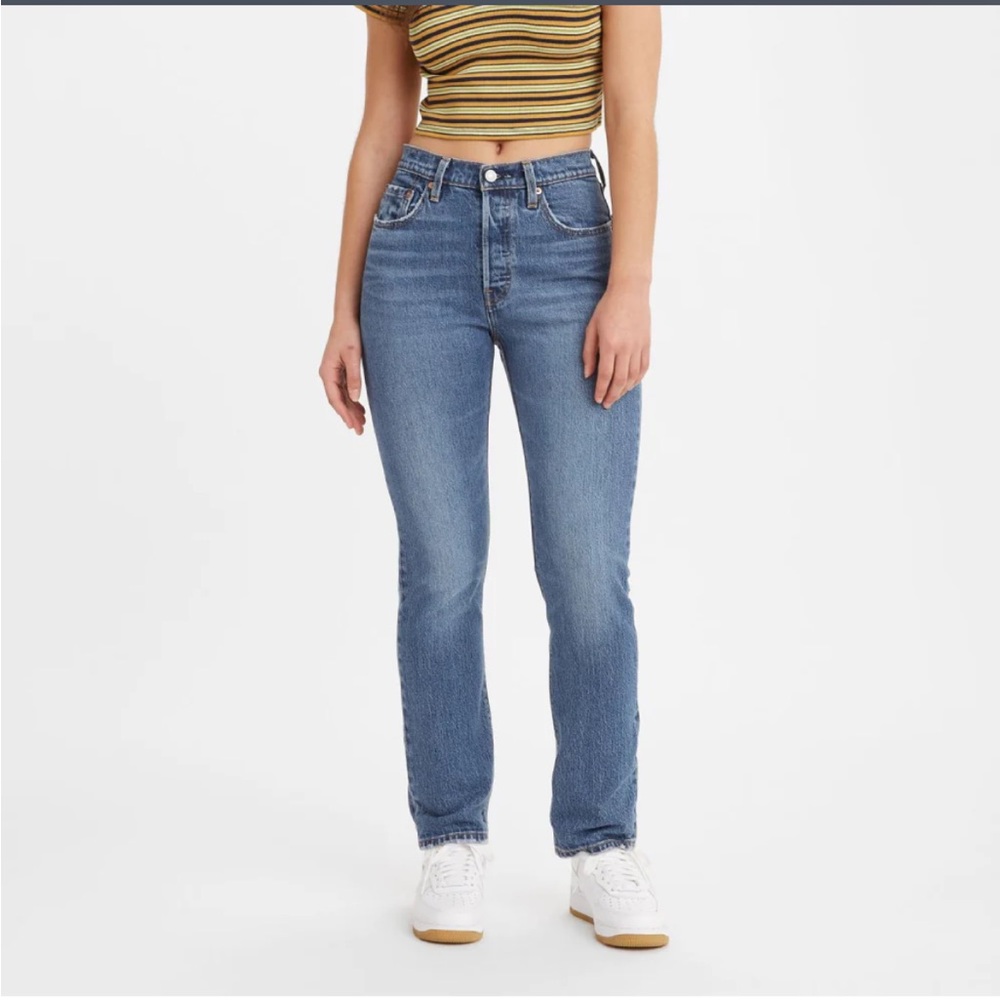 Levi’s 501 women’s jeans 30x30 (button fly)